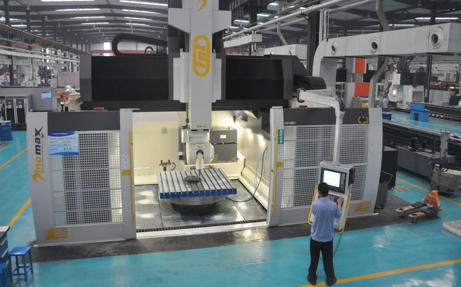 Five-axis machining center